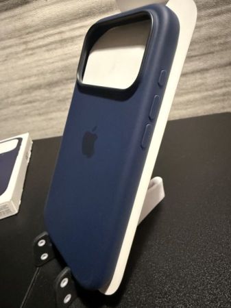 iPhone 17 Pro Apple Original Case სურათი