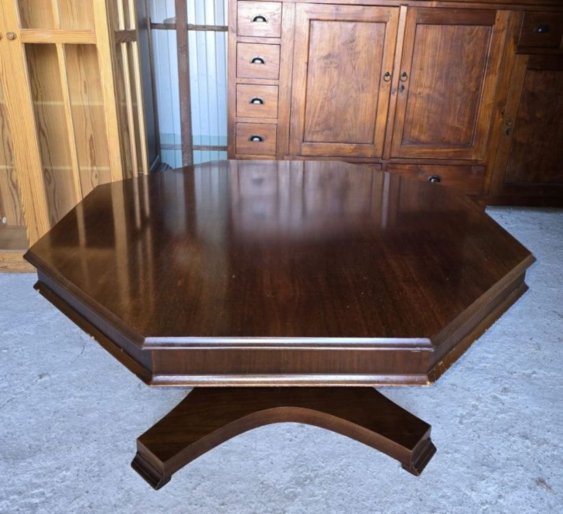 ჟურნალის მაგიდა – ჰოლანდიიდან ჩამოტანილი ხის მაგიდა, ელეგანტური და გამძლე დიზაინი სურათი