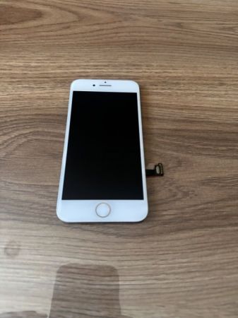 IPHONE 8-ის SE 2020-ის SE 2022-ის ორიგინალი ეკრანი უნაკაწრო სურათი