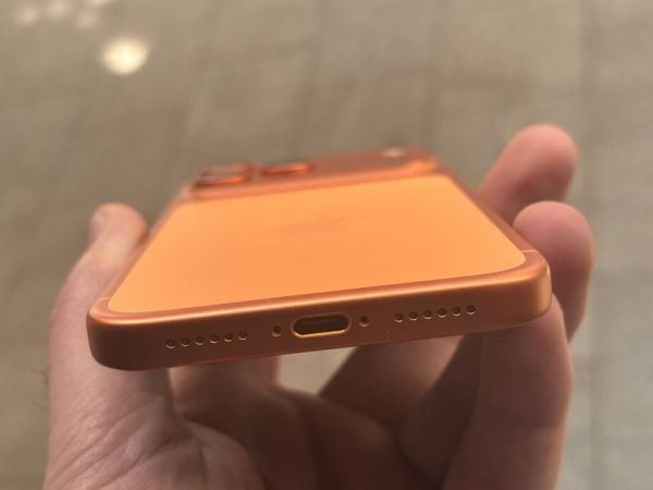 17 Pro Max კორპუსი სურათი