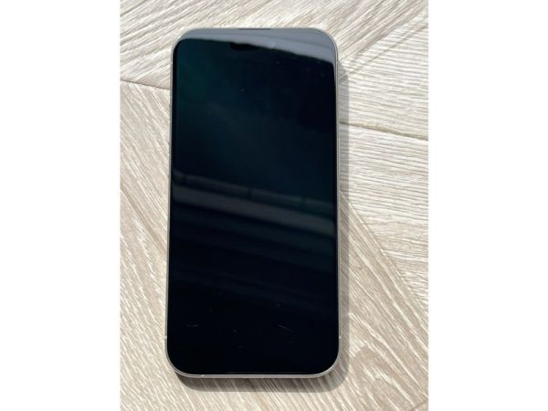 iPhone 15 Pro ორიგინალი ეკრანი სურათი