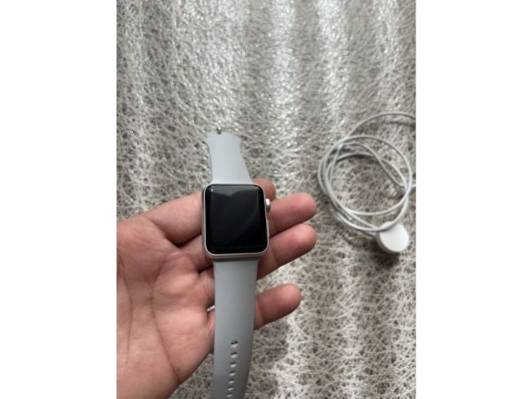 apple watch 3 38 სურათი