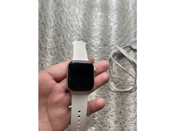 apple watch 11 42 gold სურათი