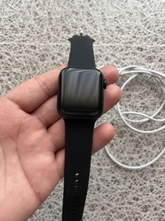 apple watch se 40 2 gen. სურათი
