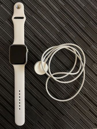 apple watch se 44 2 gen. 100% სურათი