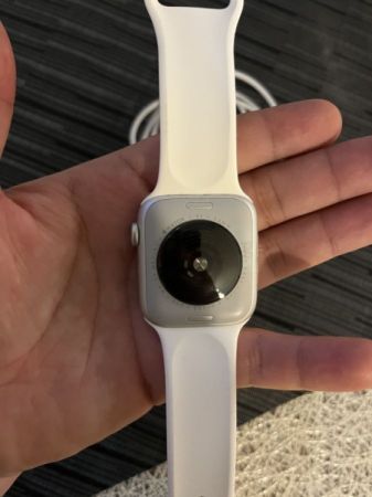 apple watch se 44 2 gen. 100% სურათი
