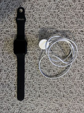 apple watch se 44 2 gen.  100% სურათი