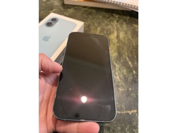 Iphone 16 სურათი