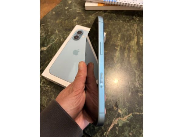 Iphone 16 სურათი