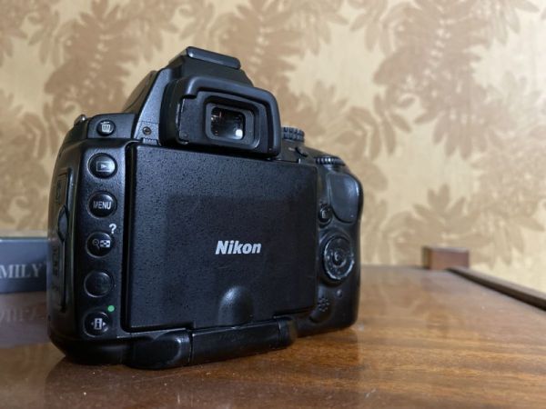 ფოტოკამერა Nikon D5000 სურათი