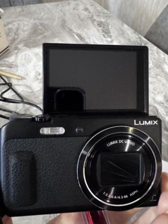 ფოტოკამერა Lumix DC Vario L სურათი