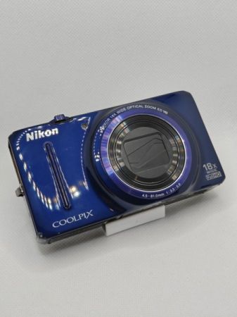 Nikon Coolpix S9200 ციფრული კამერა სურათი