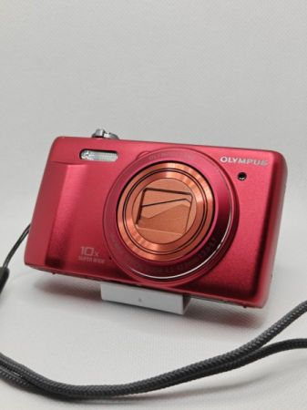 Olympus D755 ციფრული კამერა სურათი