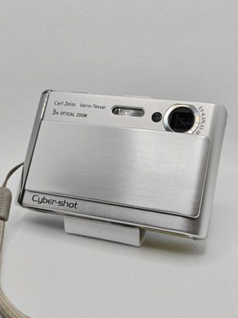 Sony Cyber-Shot DSC T70 ციფრული კამერა სურათი