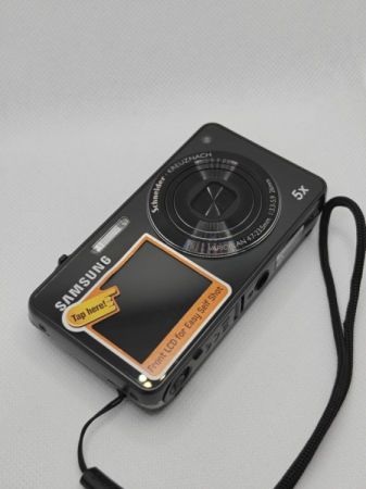 Samsung ST700 ციფრული კამერა სურათი