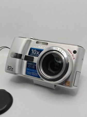 Panasonic Lumix DMC-TZ1 ციფრული კამერა სურათი