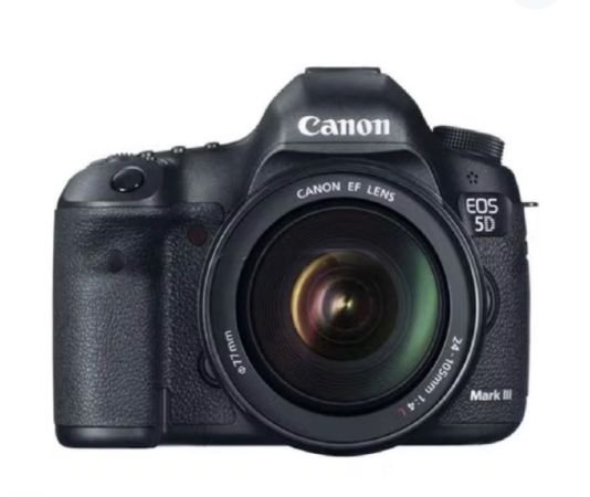 Canon 5D mark iii + 50mm lens სურათი
