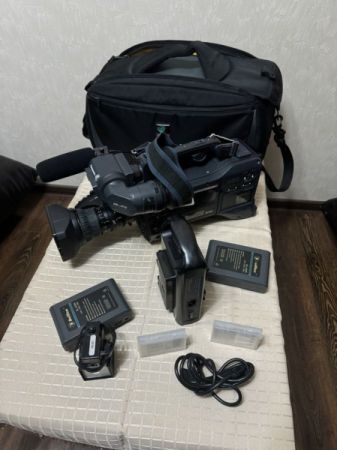 პროფესიონალური  ვიდეო კამერაCamera panasonic AG-HPX370P 1/3w სურათი