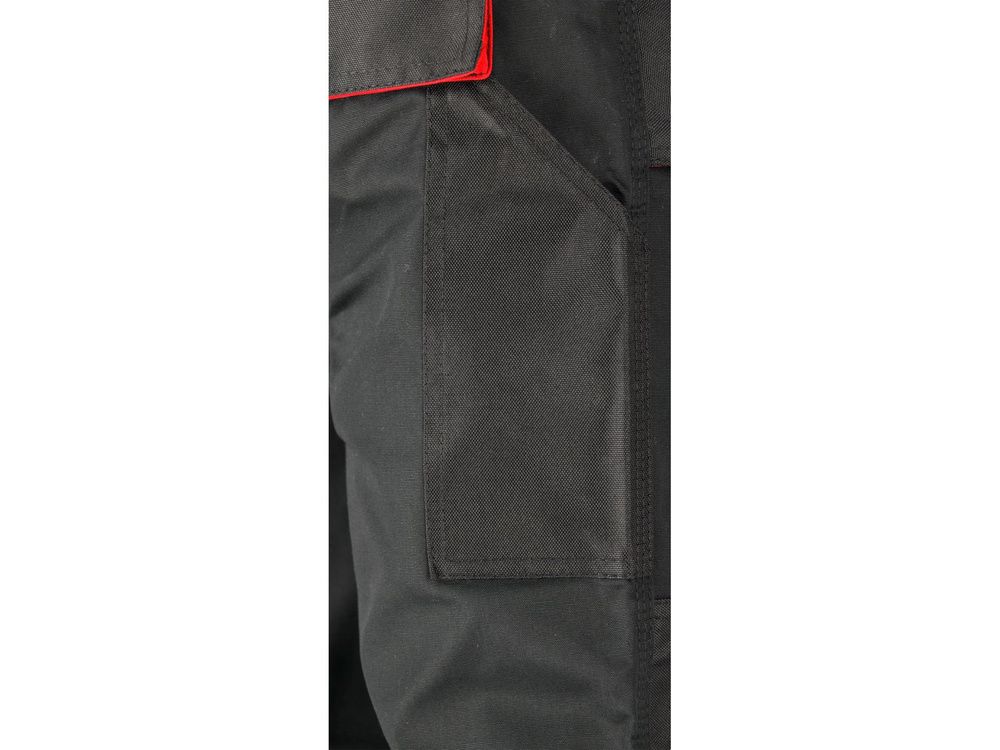კომბინიზონი YATO YT-8031 – კომფორტული და გამძლე EMMI სტილის სამუშაო ტანსაცმელი სრული დაცვით სურათი