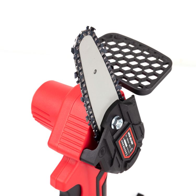 მინი ელექტრო ხერხი UCS-21/20 – 18V, 6'', 2 ელემენტით სურათი