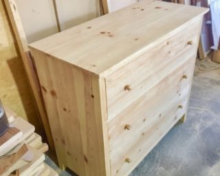 მასიური ხის კომოდი შეკვეთით – ნატურალური ხარისხი