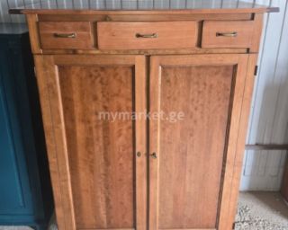 ჰოლანდიური ხის კომოდი-სეკრეტერი