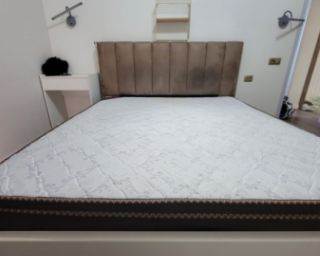 ორადგილიანი საწოლი სათავსოთი და ორთოპედიული მატრასით