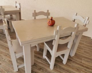 მყარი ხის მაგიდები და სკამები – საუკეთესო ფასად!