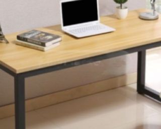 კომპიუტერის მაგიდა შეკვეთით – ხარისხი და სისწრაფე გარანტირებულია!