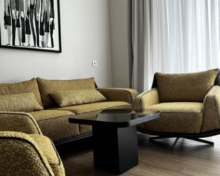 იყიდება სრულიად ახალი სამეული!