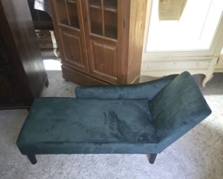 იყიდება ჰოლანდიური Chaise Longue – ექსკლუზიური ბენჩი-დივანი