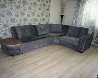 იყიდება კუთხის დივანი – იდეალურ მდგომარეობაში