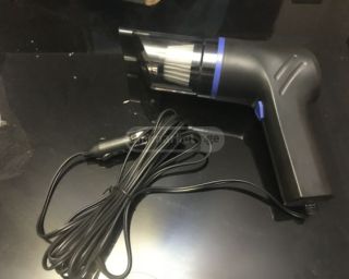 მანქანის მტვერსასრუტი