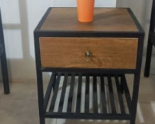 თანამედროვე საოფისე ტუმბო – პრაქტიკული და ტევადი