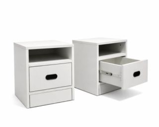 კლასიკური თეთრი ტუმბო ოქროსფერი დეკორით – ელეგანტურობა თქვენს საძინებელში