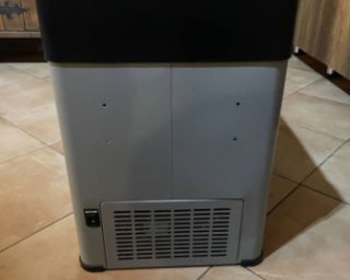 მანქანის მაცივარი 55 L, ფრეონზე