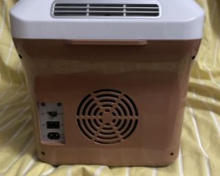 მანქანის მაცივარი 15 ლიტრი