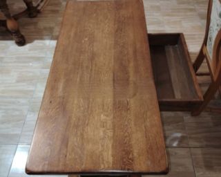 გერმანული ჟურნალების მაგიდა – ხარისხი და დახვეწილი დიზაინი