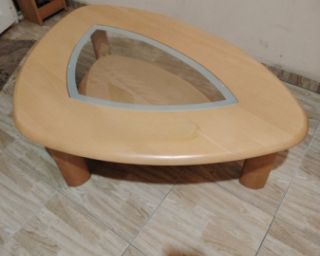 გერმანული ჟურნალების მაგიდა – ევროპული ხარისხი და გამძლეობა