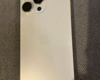 მობილური ტელეფონი Apple