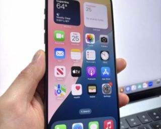 iPhone 15 Pro Max 256Gb Black იდეალურ მდგომარეობაში